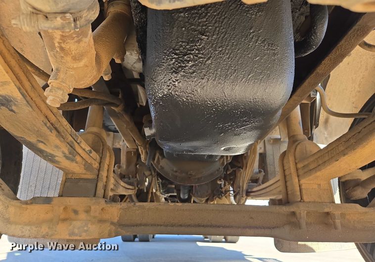 image for item EC1101 1996 Kenworth T800 dump truck