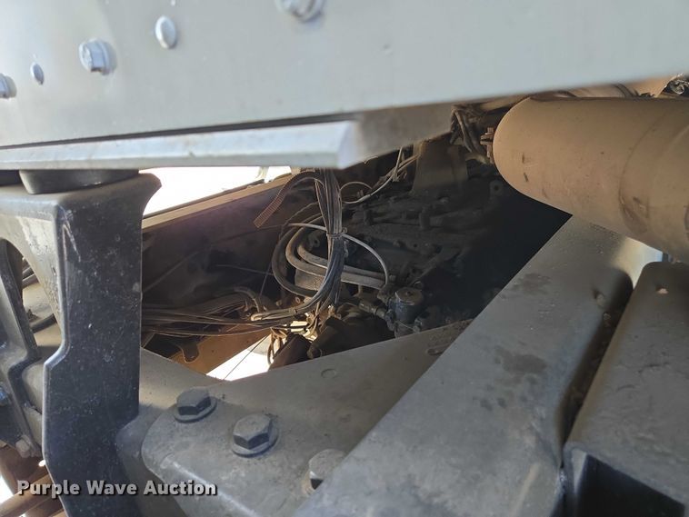 image for item EC1101 1996 Kenworth T800 dump truck