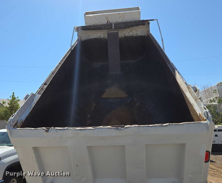 image for item EC1101 1996 Kenworth T800 dump truck