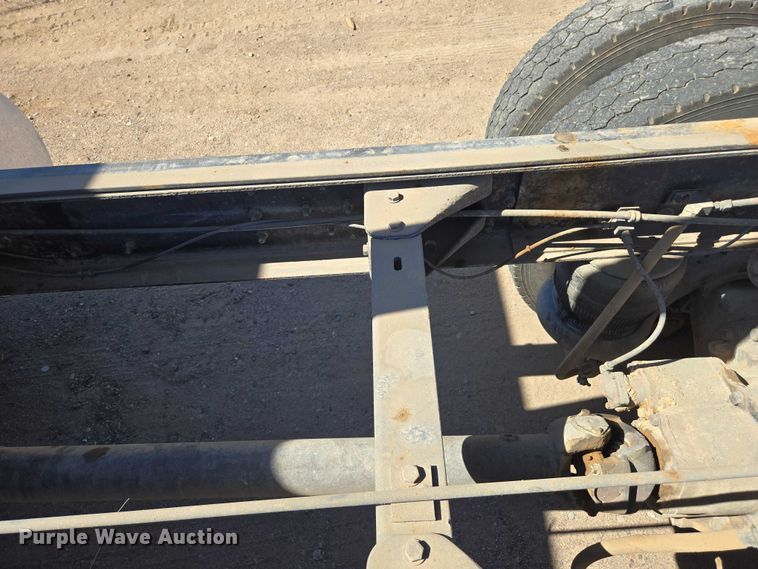 image for item EC1101 1996 Kenworth T800 dump truck