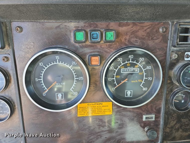 image for item EC1101 1996 Kenworth T800 dump truck