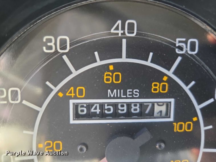 image for item EC1101 1996 Kenworth T800 dump truck