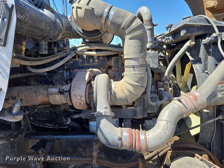 image for item EC1101 1996 Kenworth T800 dump truck