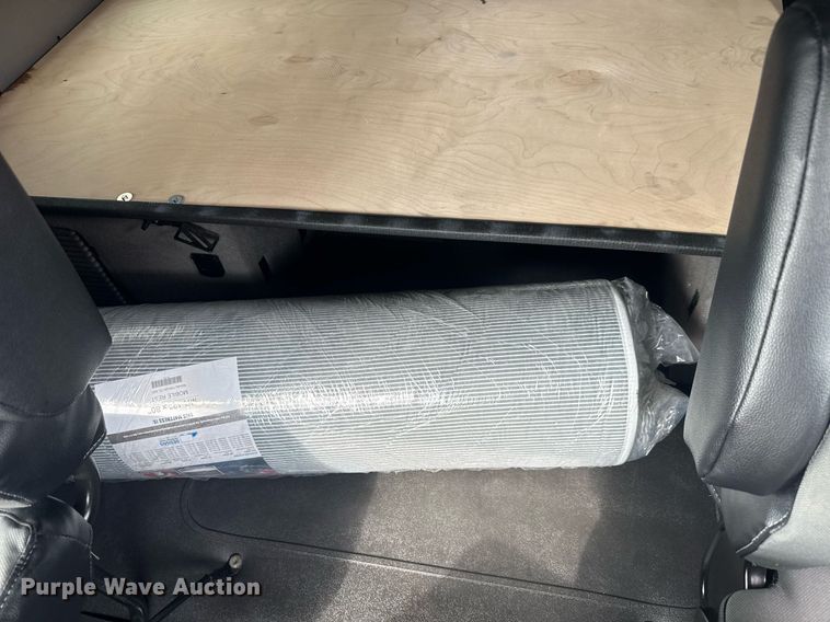 image for item EC3648 2020 International LT625 semi truck