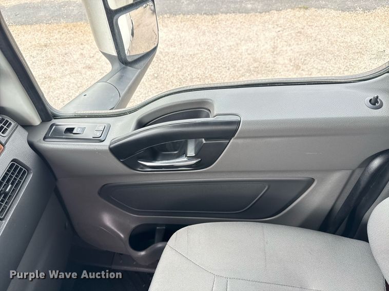 image for item EC3650 2020 International LT625 semi truck