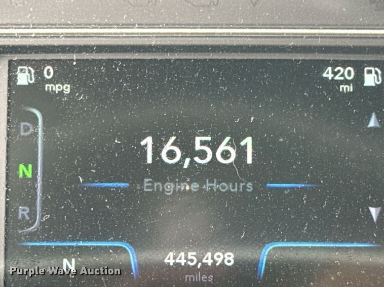 image for item EC3650 2020 International LT625 semi truck