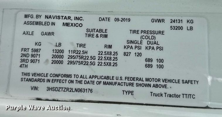 image for item EC3650 2020 International LT625 semi truck