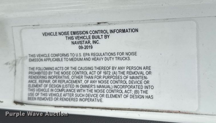 image for item EC3650 2020 International LT625 semi truck