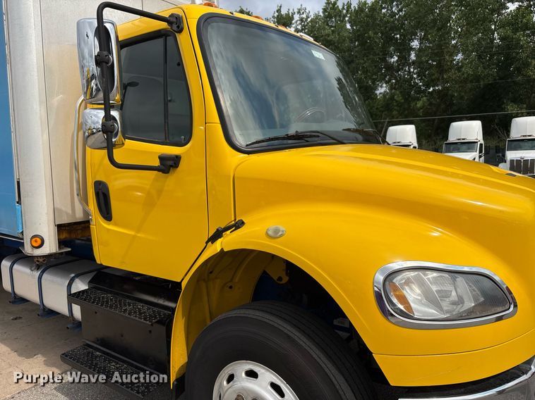 image for item EC4351 2014 Freightliner M2 106 curtain box truck
