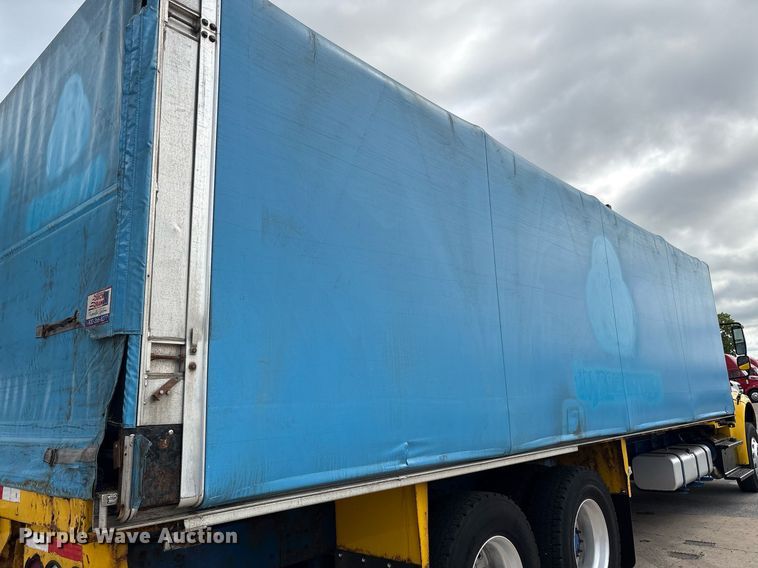 image for item EC4351 2014 Freightliner M2 106 curtain box truck