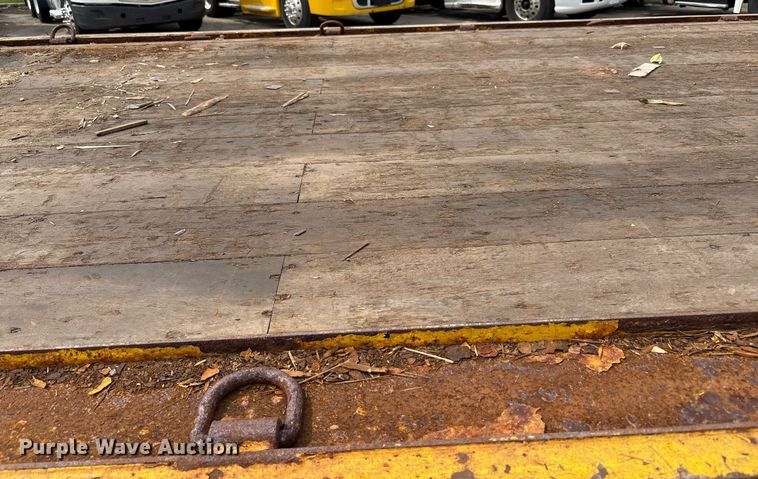 image for item EC4351 2014 Freightliner M2 106 curtain box truck