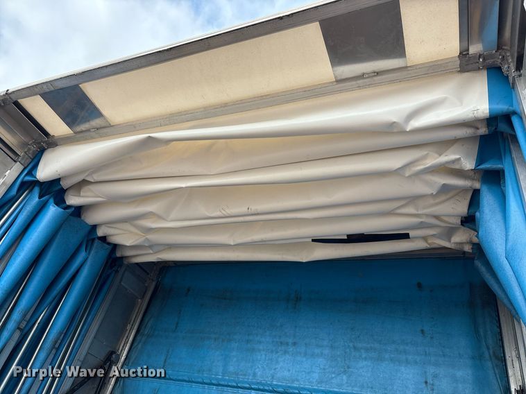 image for item EC4351 2014 Freightliner M2 106 curtain box truck