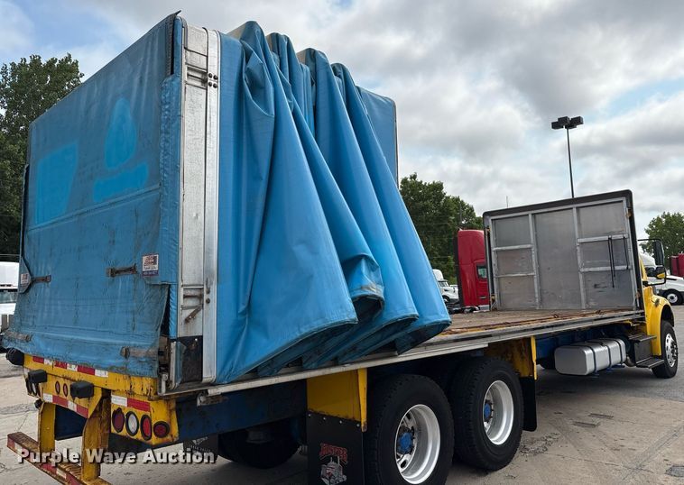 image for item EC4351 2014 Freightliner M2 106 curtain box truck