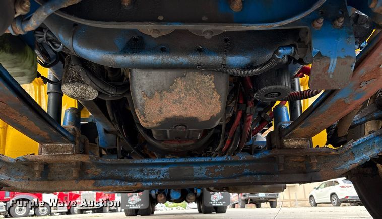 image for item EC4351 2014 Freightliner M2 106 curtain box truck