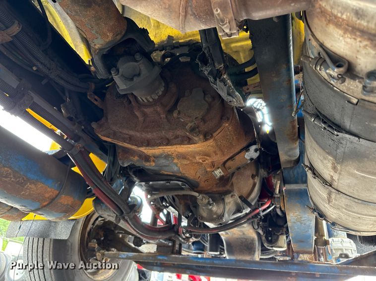 image for item EC4351 2014 Freightliner M2 106 curtain box truck