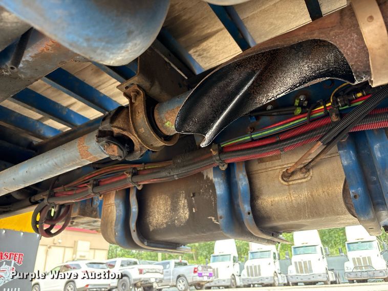 image for item EC4351 2014 Freightliner M2 106 curtain box truck