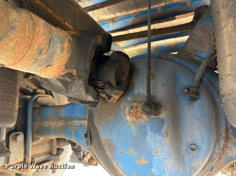 image for item EC4351 2014 Freightliner M2 106 curtain box truck