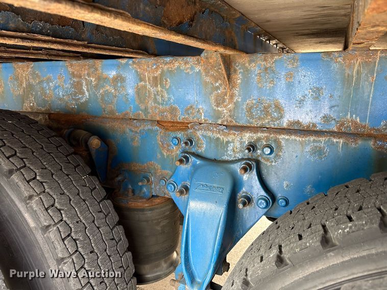 image for item EC4351 2014 Freightliner M2 106 curtain box truck