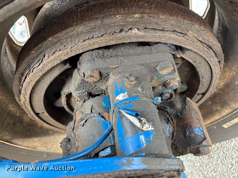 image for item EC4351 2014 Freightliner M2 106 curtain box truck