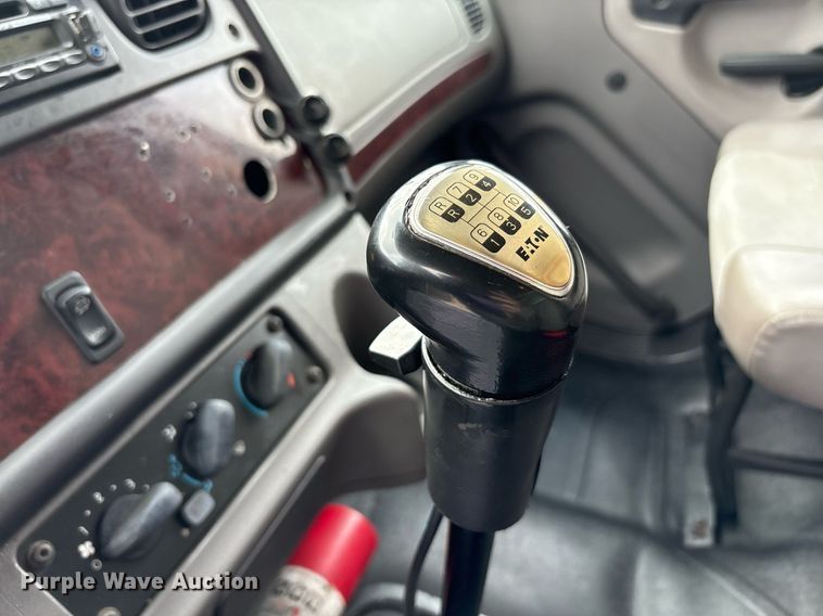 image for item EC4351 2014 Freightliner M2 106 curtain box truck