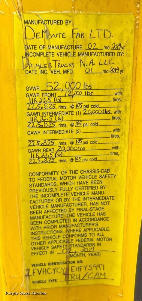 image for item EC4351 2014 Freightliner M2 106 curtain box truck