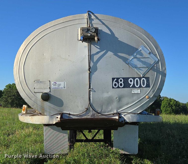 image for item ED2150 1969 Moser Tank and Trailer Inc. asphalt trailer