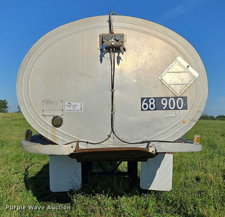 image for item ED2150 1969 Moser Tank and Trailer Inc. asphalt trailer