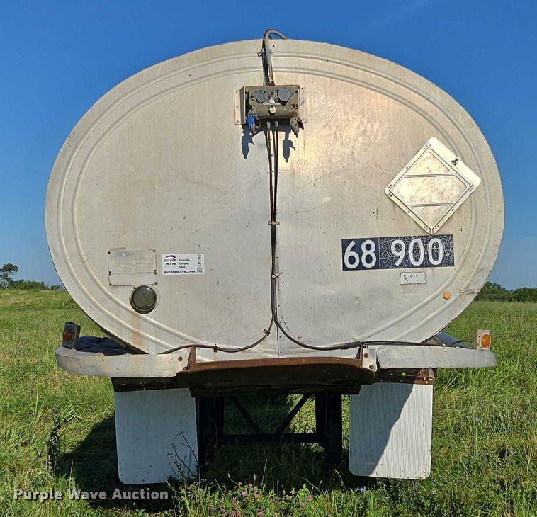 image for item ED2150 1969 Moser Tank and Trailer Inc. asphalt trailer