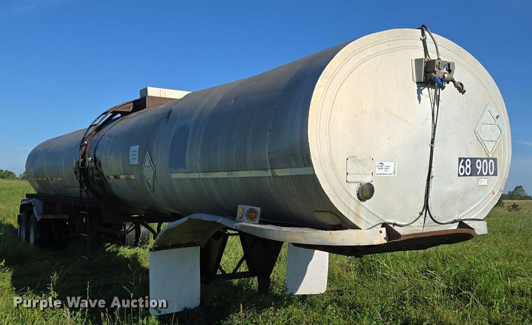 image for item ED2150 1969 Moser Tank and Trailer Inc. asphalt trailer