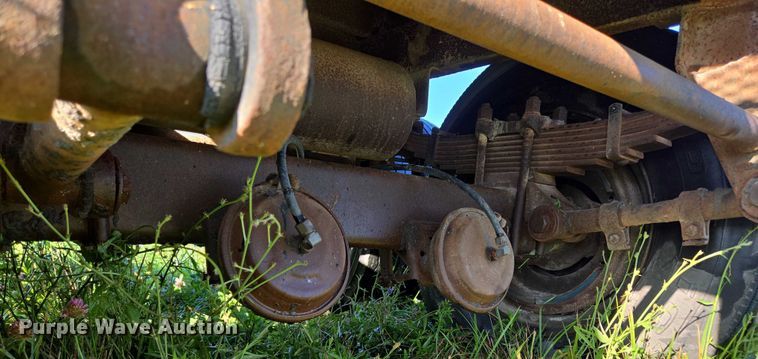 image for item ED2150 1969 Moser Tank and Trailer Inc. asphalt trailer