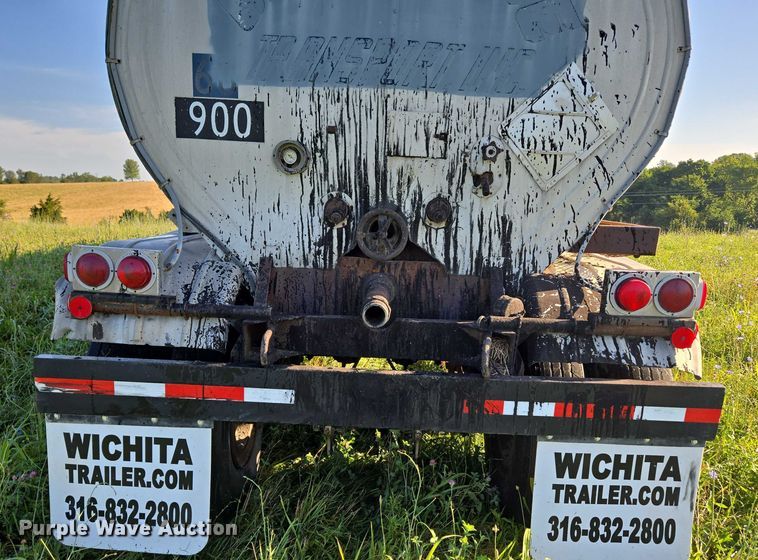 image for item ED2150 1969 Moser Tank and Trailer Inc. asphalt trailer