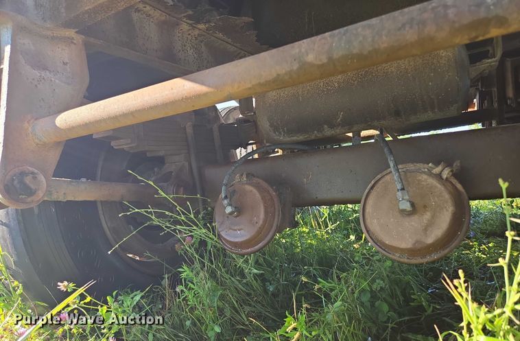 image for item ED2150 1969 Moser Tank and Trailer Inc. asphalt trailer