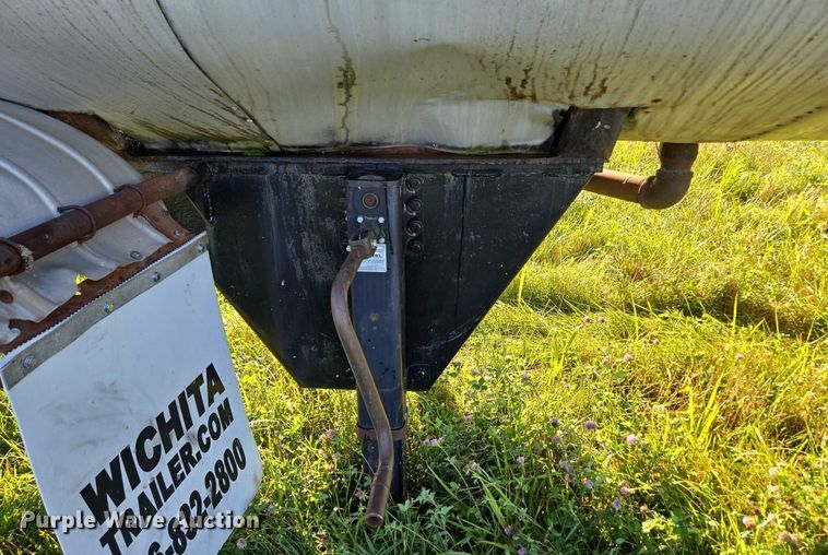 image for item ED2150 1969 Moser Tank and Trailer Inc. asphalt trailer