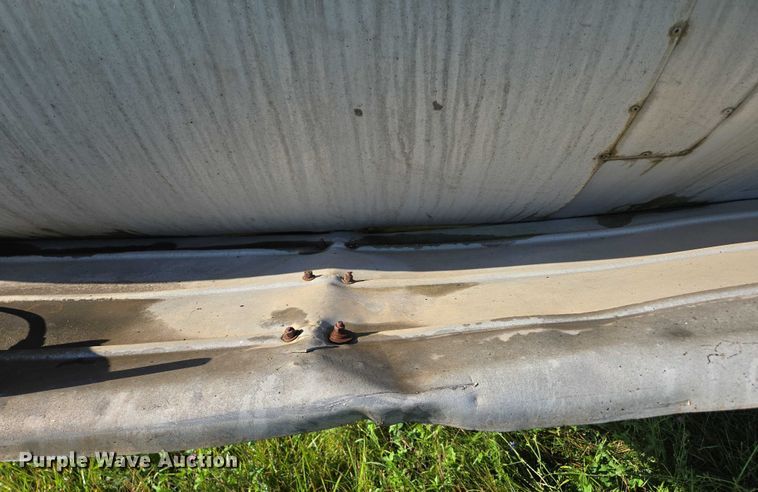 image for item ED2150 1969 Moser Tank and Trailer Inc. asphalt trailer