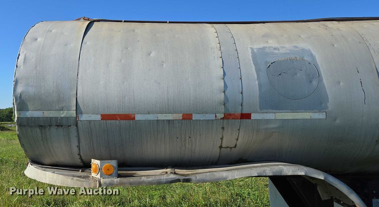 image for item ED2150 1969 Moser Tank and Trailer Inc. asphalt trailer