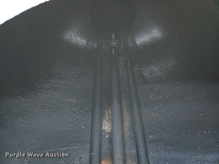 image for item ED2150 1969 Moser Tank and Trailer Inc. asphalt trailer