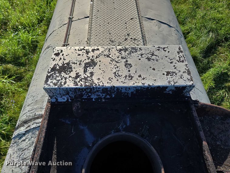 image for item ED2150 1969 Moser Tank and Trailer Inc. asphalt trailer