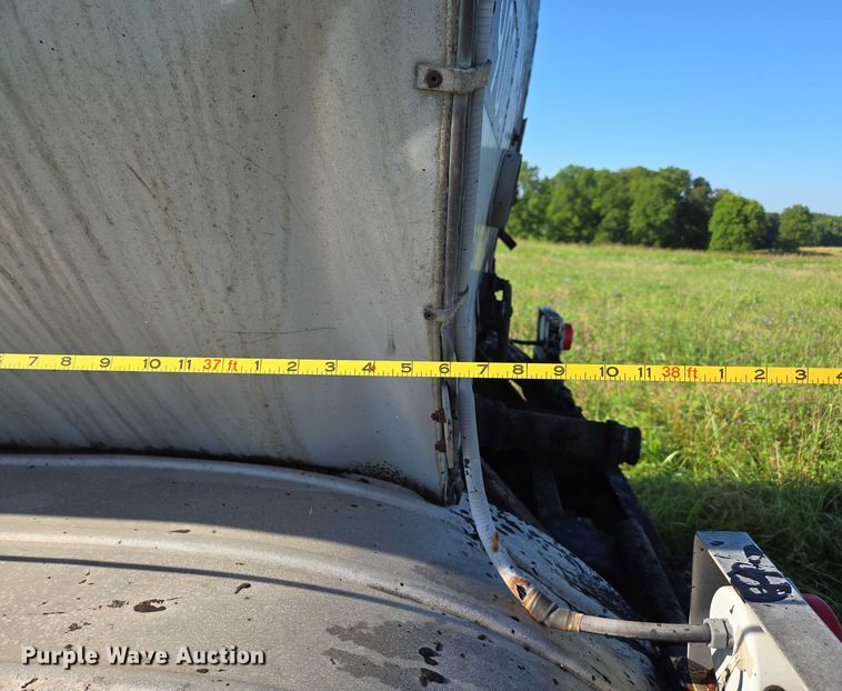 image for item ED2150 1969 Moser Tank and Trailer Inc. asphalt trailer