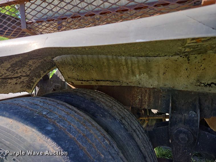 image for item ED2150 1969 Moser Tank and Trailer Inc. asphalt trailer