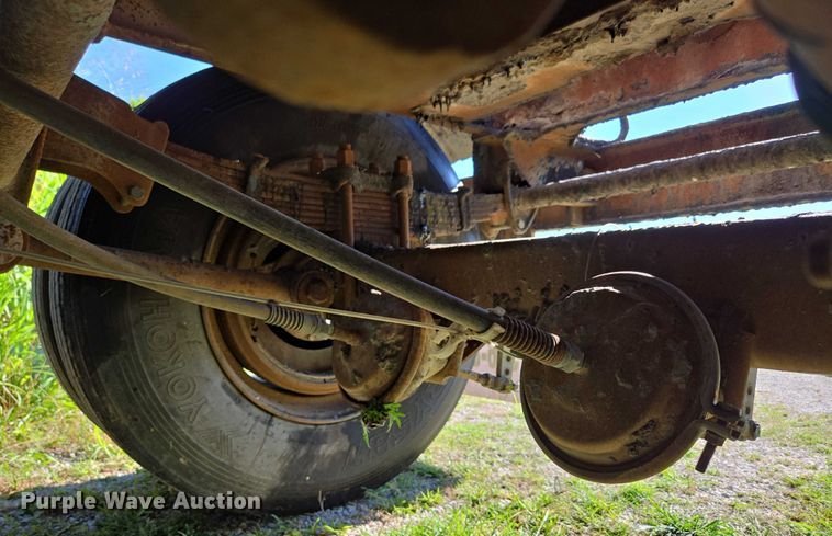 image for item ED2150 1969 Moser Tank and Trailer Inc. asphalt trailer