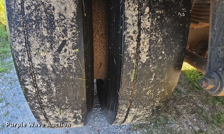 image for item ED2150 1969 Moser Tank and Trailer Inc. asphalt trailer