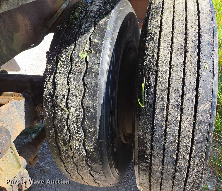 image for item ED2150 1969 Moser Tank and Trailer Inc. asphalt trailer