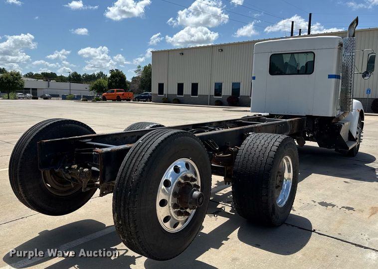 CAMIóN CHASIS 2011 KENWORTH T370
