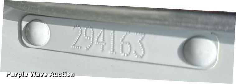 image for item ED4273 2011 Kenworth T370  truck cab and chassis