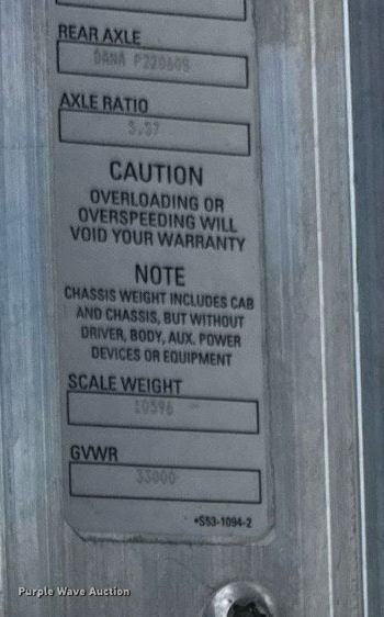 image for item ED4273 2011 Kenworth T370  truck cab and chassis