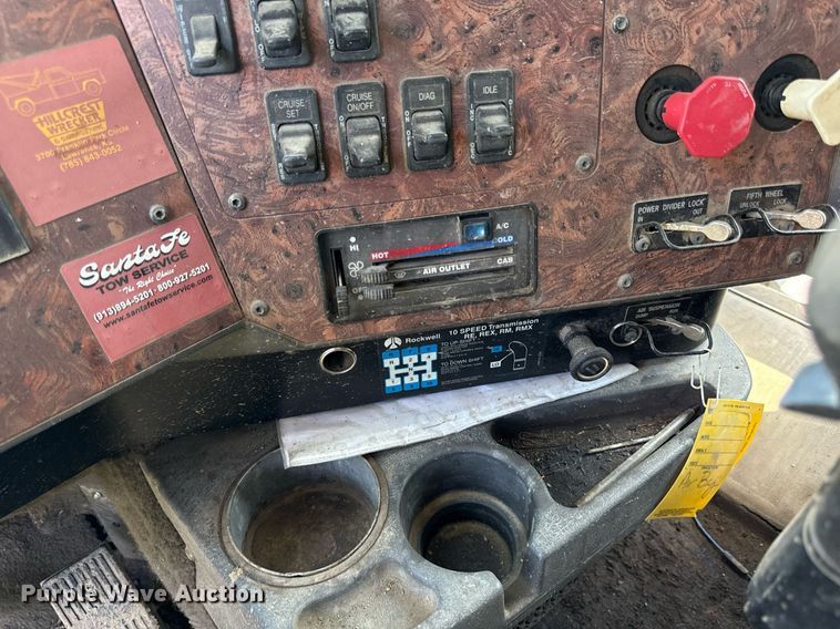 image for item ED4287 1998 International 9400 Eagle semi truck