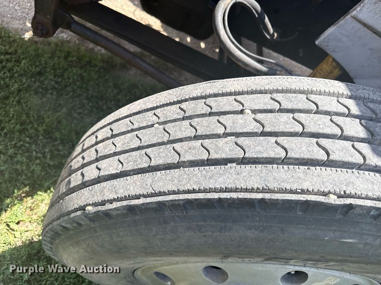 image for item ED4287 1998 International 9400 Eagle semi truck