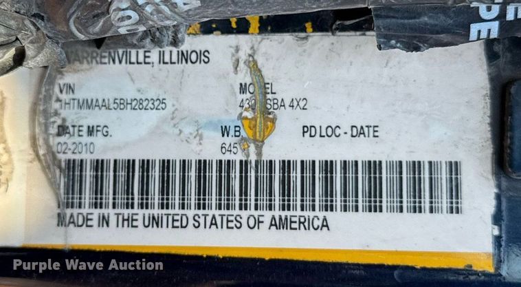 image for item ED4326 2011 International DuraStar 4300 truck cab and chassis