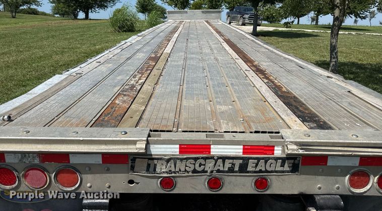 image for item ED4377 2005 Transcraft  drop deck trailer
