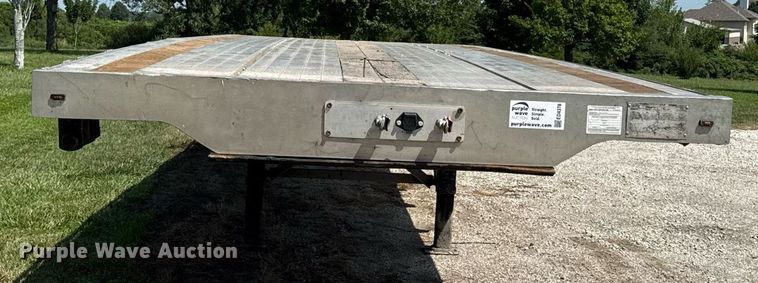 image for item ED4378 2016 Benson flatbed trailer